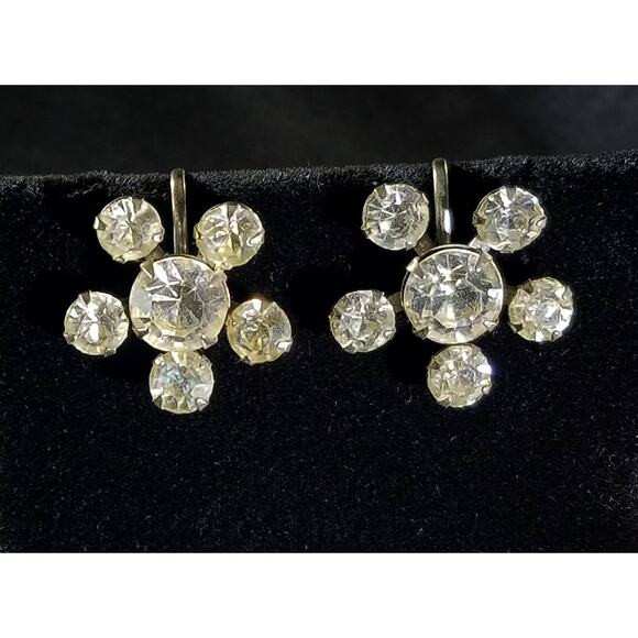 Vintage Weiss Flower Rhinestone Screw Back Earrings, 1950's , 3/4 Inch - Picture 7 of 10